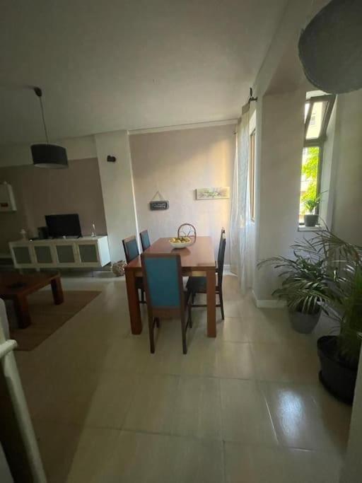 Апартаменти Daloba House Кошта-да-Капаріка Екстер'єр фото